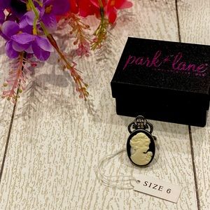 NWT Park Lane Vintage Ring Sz6